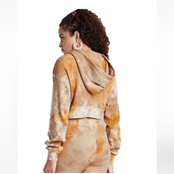 WILD FABLE TIE DYE 2 PIECE SET SIZE MEDIUM - Picture 2 of 9